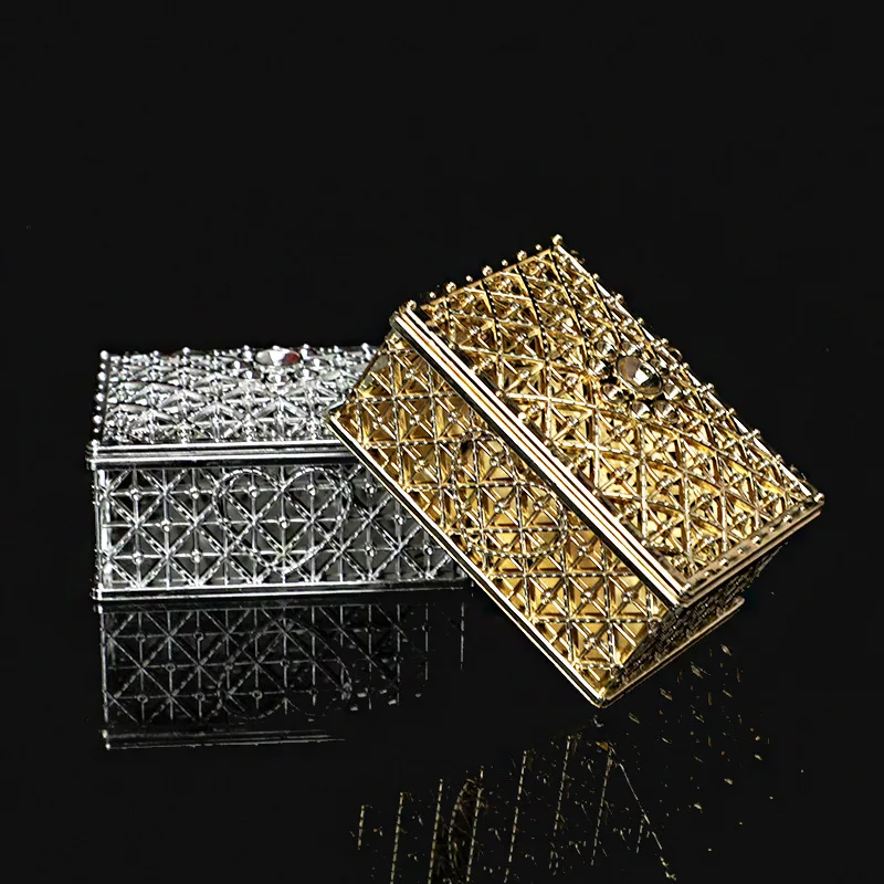 Wedding Cake Supply - 24 ピース/セットゴールドとシルバーのプラスチック金箔ケーキキャンディボックス結婚式ウェディングベビーシャワーギフト長方形ギフトボックスパーティー用品